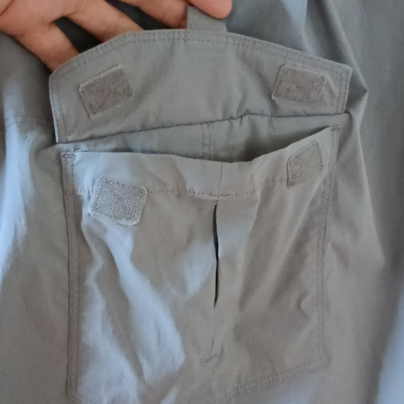 NEW  L L Bean Trail Comfort Lightweight Outdoor Waterproof Cargo Pants XL/L Gray - Picture 7 of 17